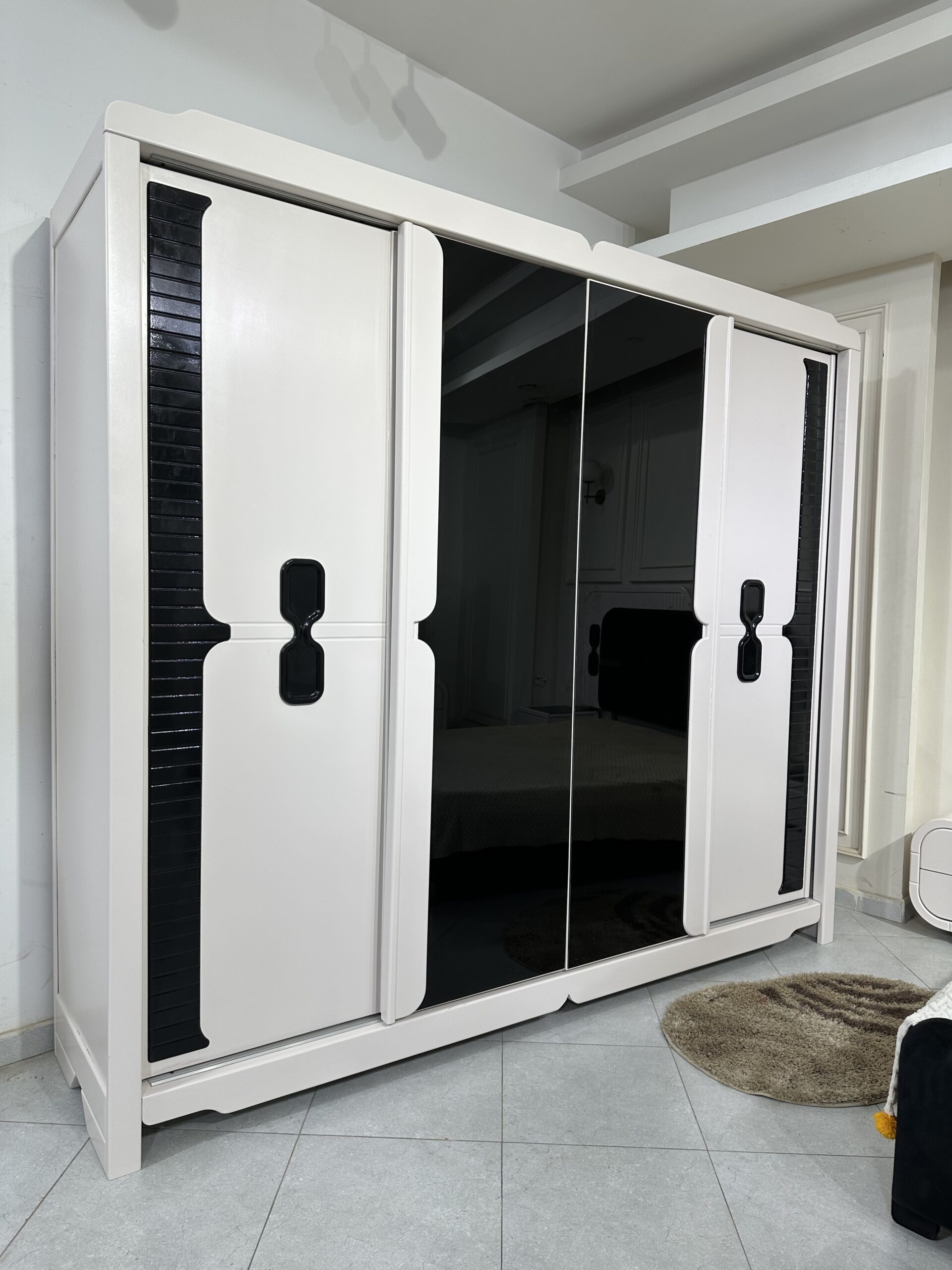 غرفة نوم موديل التميز Chambre a Coucher Modele Excellence Beige - الصورة 8