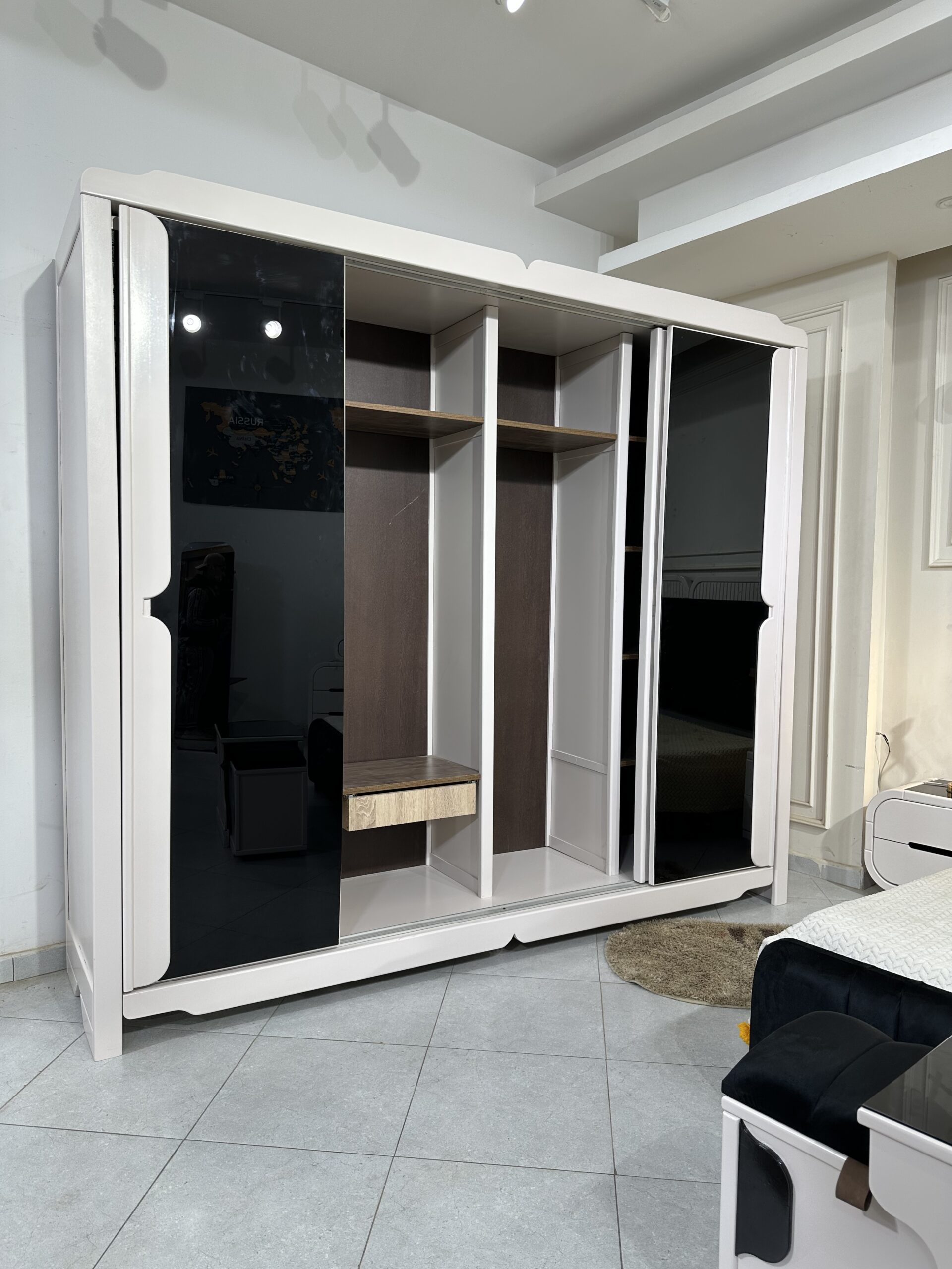 غرفة نوم موديل التميز Chambre a Coucher Modele Excellence Beige - الصورة 15