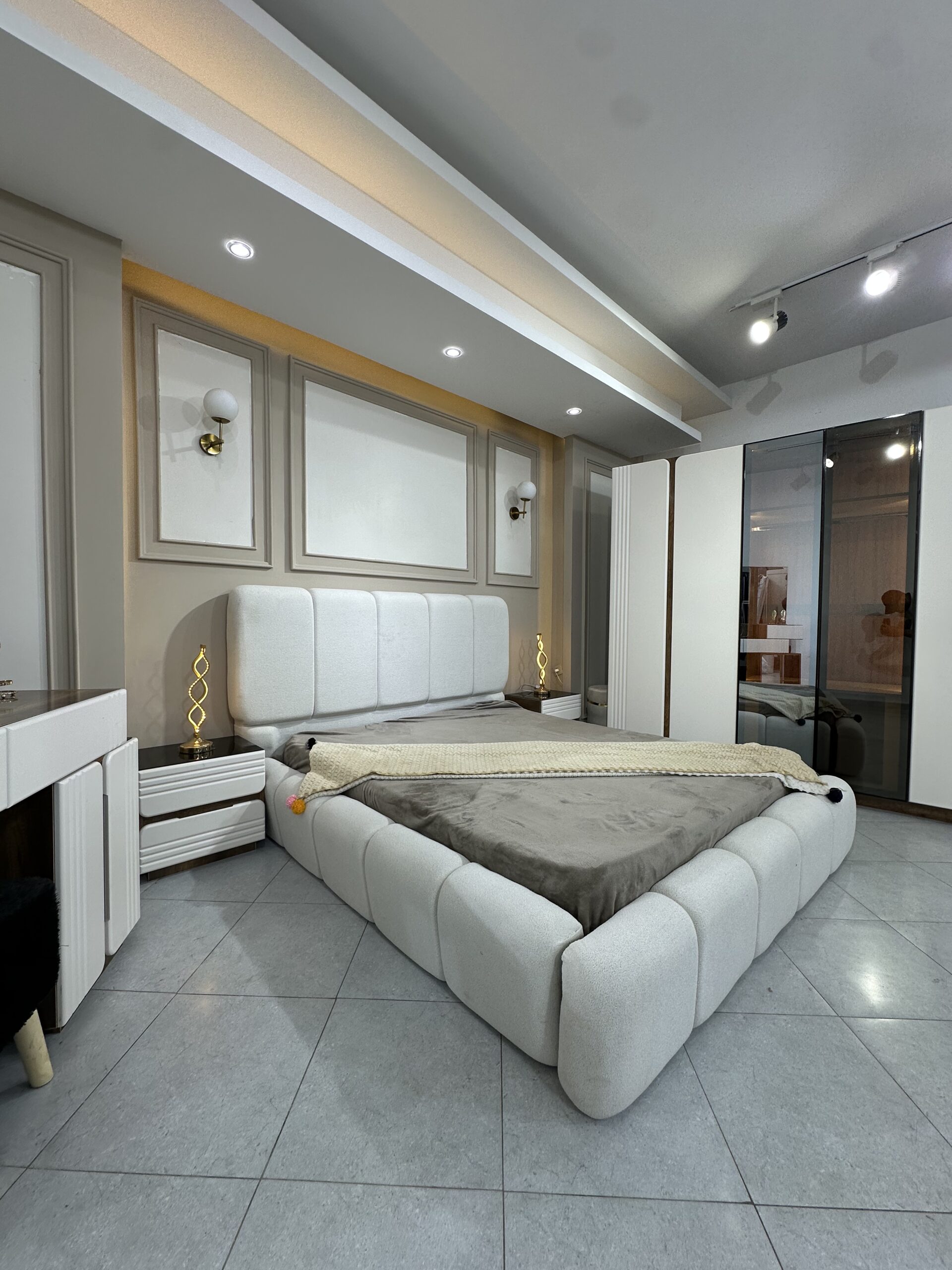 غرفة نوم موديل موناليزا Chambre a Coucher Modele Monaliza Beige - الصورة 13