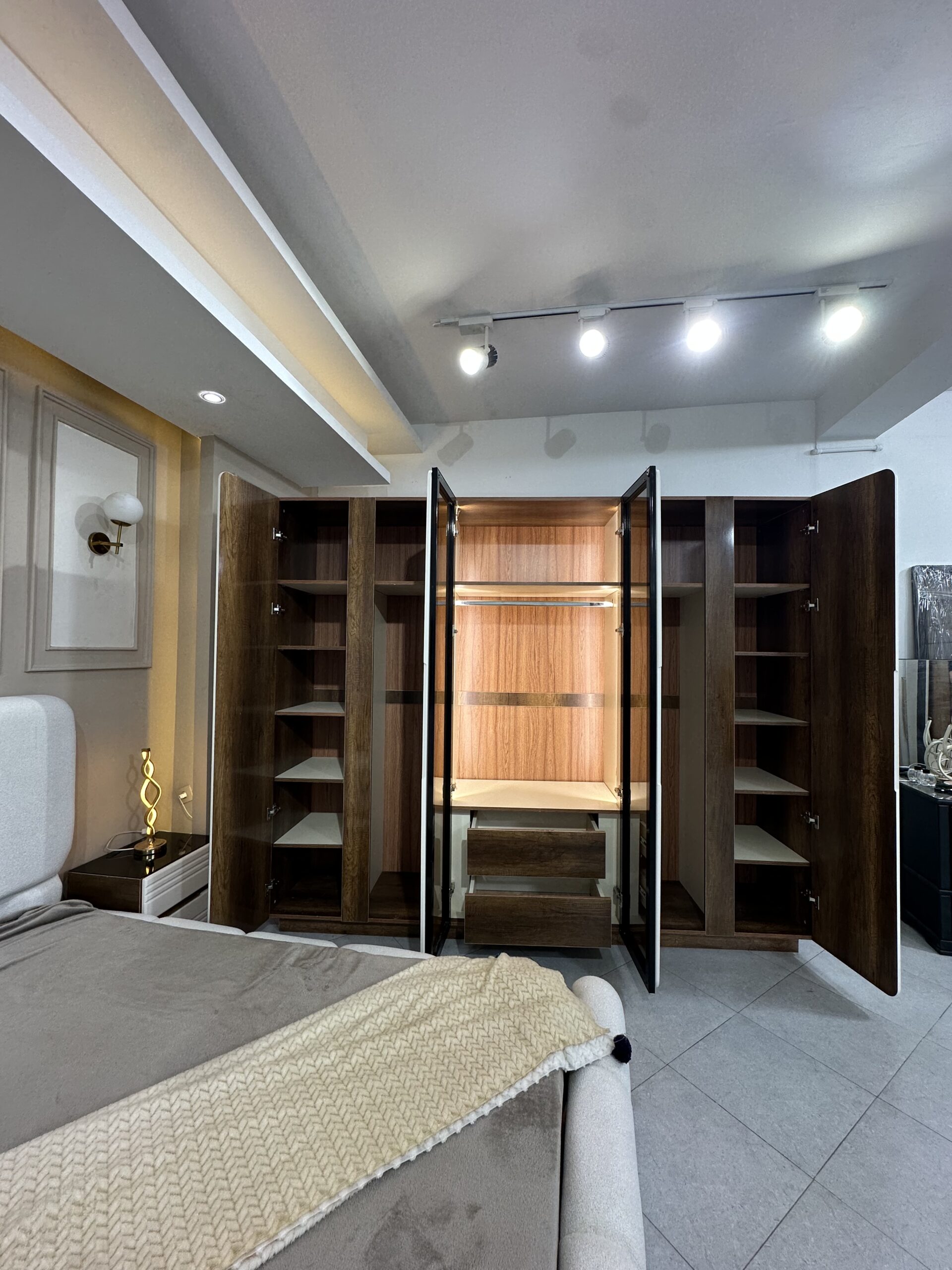 غرفة نوم موديل موناليزا Chambre a Coucher Modele Monaliza Beige - الصورة 12