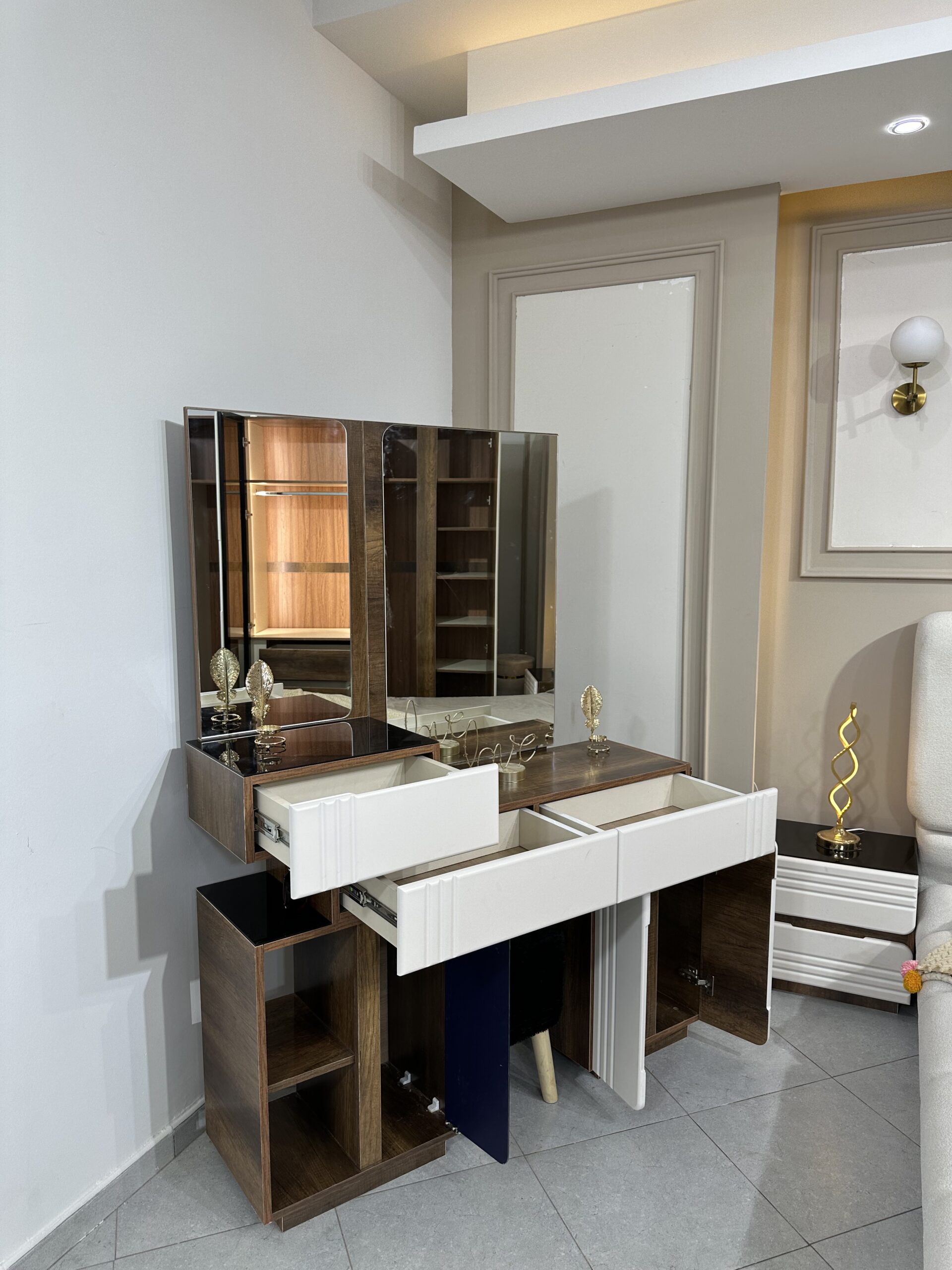 غرفة نوم موديل موناليزا Chambre a Coucher Modele Monaliza Beige - الصورة 10