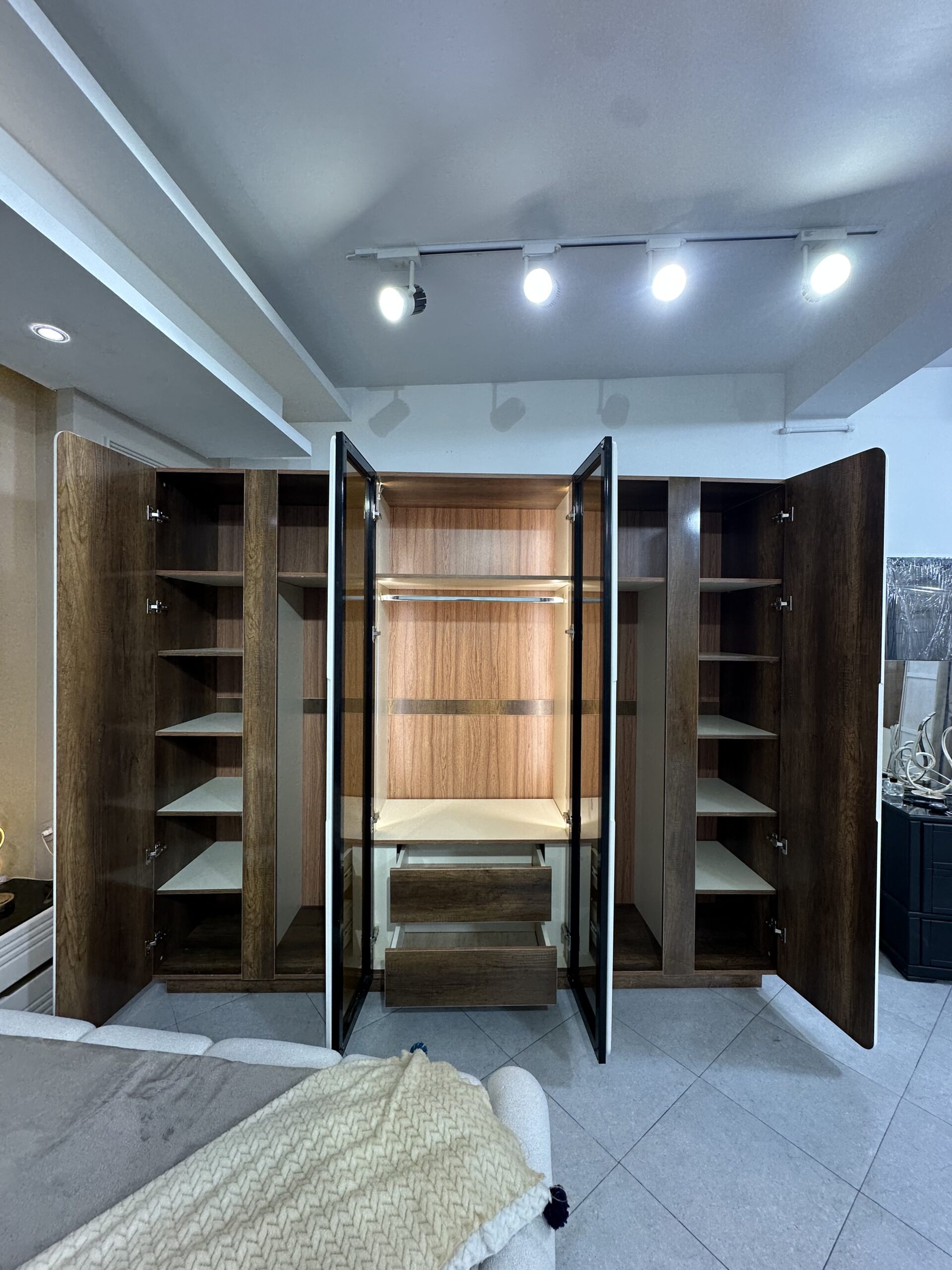 غرفة نوم موديل موناليزا Chambre a Coucher Modele Monaliza Beige - الصورة 8